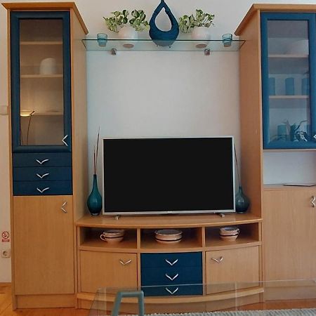 3 Min. Away Apartment Копривница Екстериор снимка