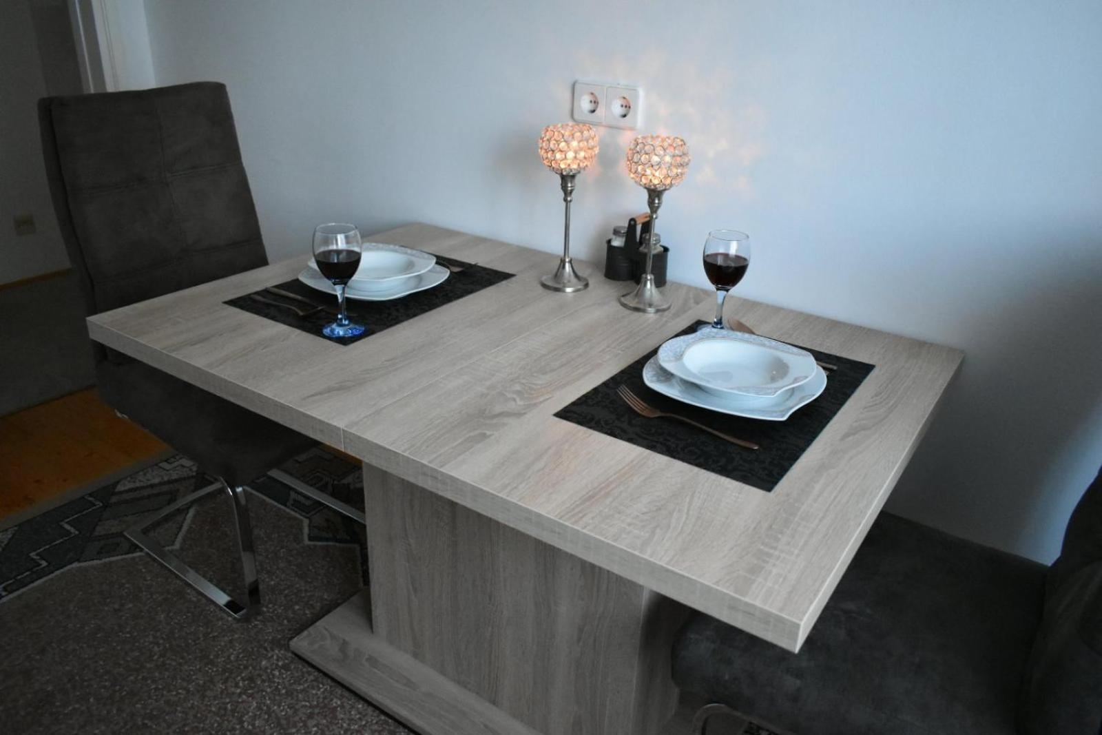 3 Min. Away Apartment Копривница Екстериор снимка